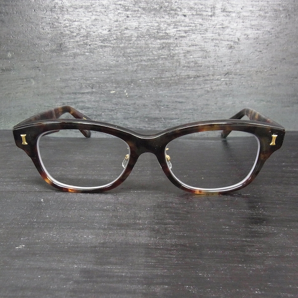 実際に弊社で買取させて頂いたiD URBAN RESEARCH×KANEKO OPTICAL 金子眼鏡 デミ柄 ウェリントンの画像 1枚目