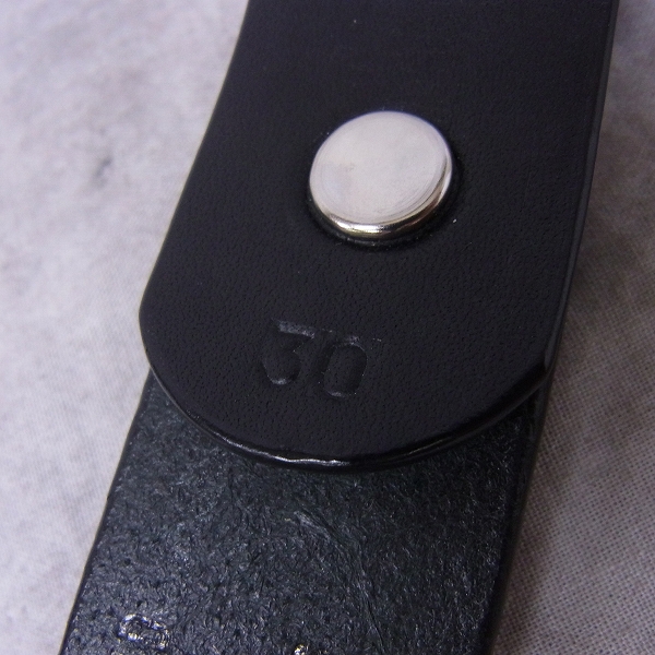 実際に弊社で買取させて頂いたCRIMIE/クライミー レザー スター スタッズベルト/30の画像 3枚目