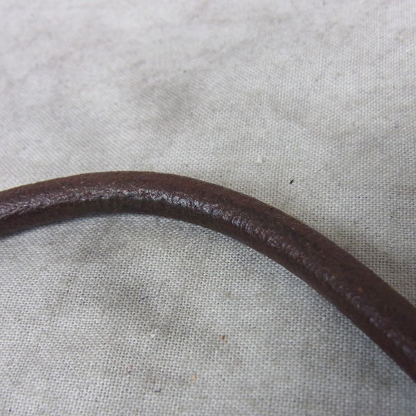 実際に弊社で買取させて頂いたBVLGARI/ブルガリ レザーチョーカー シルバーメタル レザーコード 50cmの画像 5枚目