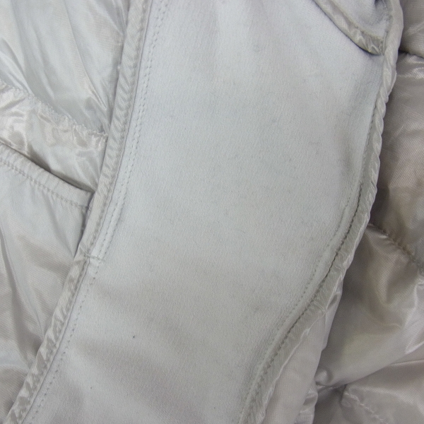 実際に弊社で買取させて頂いたMIZUNO GOLF/ミズノ ゴルフ BREATH THERMO　軽量ダウンジャケット LLの画像 8枚目