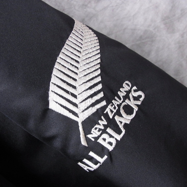 実際に弊社で買取させて頂いたCANTERBURY/カンタベリー ALL BLACKS ラグビー ニュージーランド代表 ボンバージャケット/XLの画像 6枚目