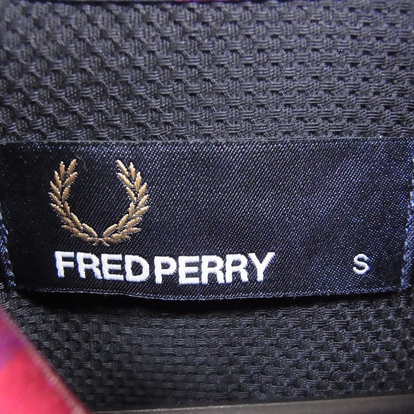 実際に弊社で買取させて頂いた【未使用】FRED PERRY/フレッドペリー ボタンダウンチャックシャツ/Sの画像 2枚目