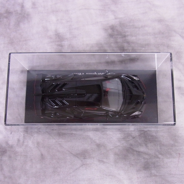 実際に弊社で買取させて頂いた京商/KYOSHO LAMBORGHINI/ランボルギーニ Veneno/ヴェネーノ1/43 KS05571BKRの画像 4枚目
