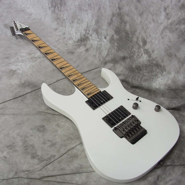 実際に弊社で買取させて頂いた★Ibanez/アイバニーズ RG SERIES エレキギター RGT42MDX ホワイト