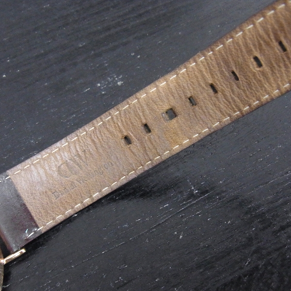 実際に弊社で買取させて頂いたDaniel Wellington/ダニエルウェリントン メンズウォッチ/腕時計 B40R8の画像 6枚目