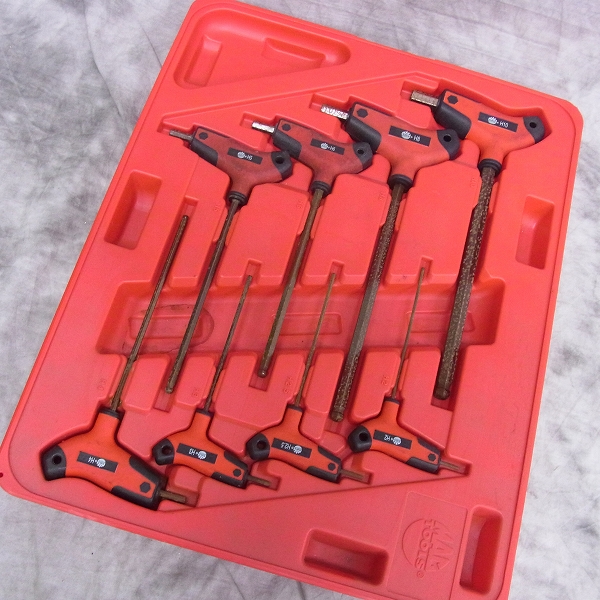 実際に弊社で買取させて頂いたMAC TOOLS/マックツールズ メトリック T-ハンドル スピードヘックス レンチ SHKTBM8PT/8本セット