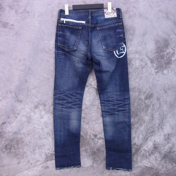 実際に弊社で買取させて頂いたuniform experiment/ユニフォームエクスペリメント 16SS SLIM-FIT STRETCH DAMAGED JEANS デニムパンツ UE-160066/28の画像 1枚目
