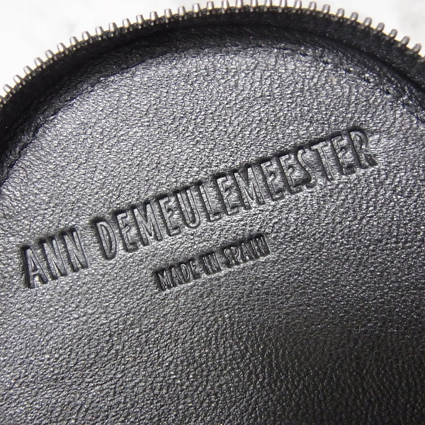 実際に弊社で買取させて頂いたANN DEMEULEMEESTER/アンドゥムルメステール コインケース 牛革 スペイン製/00の画像 2枚目