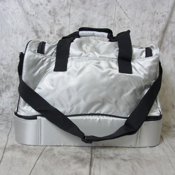 実際に弊社で買取させて頂いた【未使用】le coq sportif/ル・コック ボストンバッグ QQ2196 シルバー の画像 2枚目