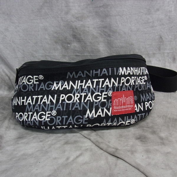 実際に弊社で買取させて頂いたManhattan Portage/マンハッタンポーテージ ウエストバッグ ロゴ 総柄の画像 1枚目