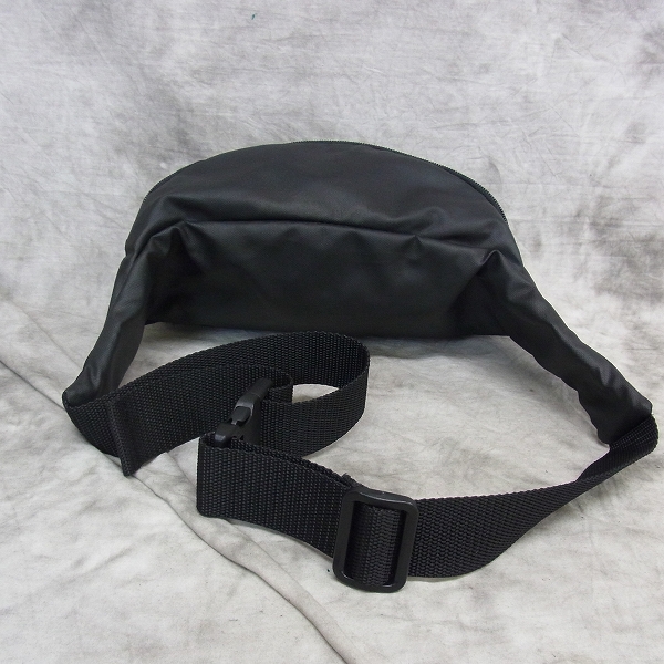 実際に弊社で買取させて頂いたManhattan Portage/マンハッタンポーテージ ウエストバッグ ブラックの画像 2枚目