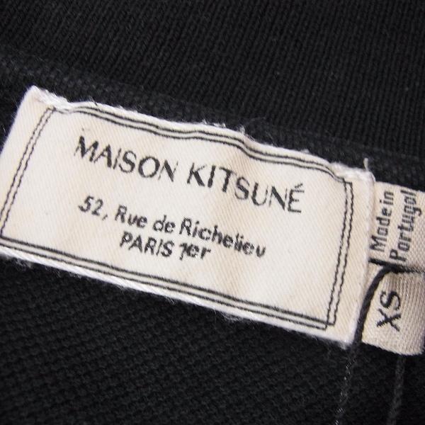 実際に弊社で買取させて頂いたMAISON KITSUNE メゾンキツネ POLO TRICOLOR FOX PATHC 12/KMM-2701/XSの画像 2枚目