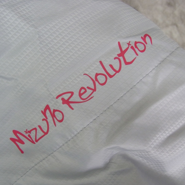 実際に弊社で買取させて頂いたMIZUNO/ミズノ ゴルフウェア アウタージャージセットアップ シルバー/XLの画像 6枚目