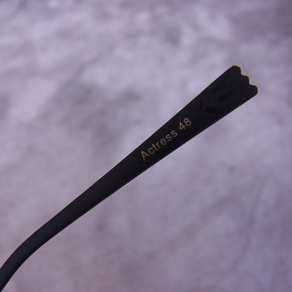 実際に弊社で買取させて頂いたOLIVER GOLDSMITH/オリバーゴールドスミス 眼鏡/メガネフレーム Actress 48の画像 7枚目