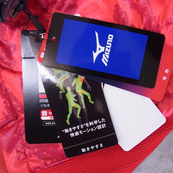 実際に弊社で買取させて頂いた【未使用】MIZUNO/ミズノ ゴルフウェア リフレクションギア ダウンジャケット レッド/Lの画像 6枚目