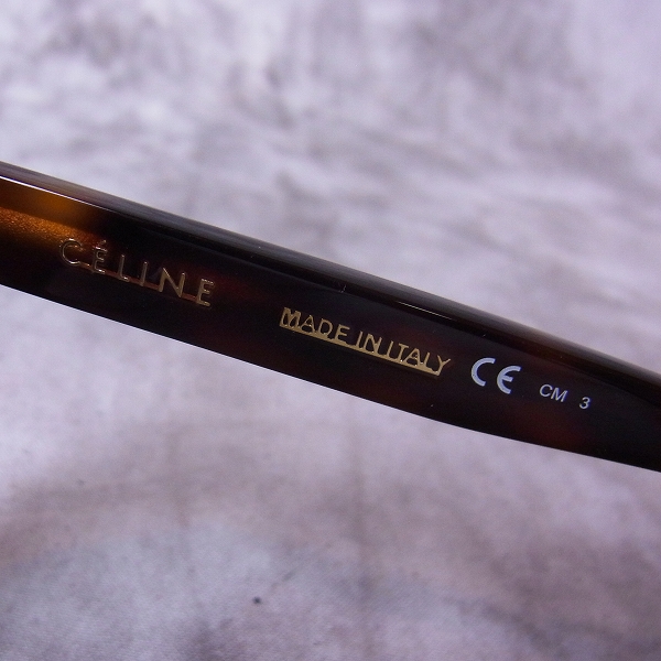 実際に弊社で買取させて頂いたCELINE/セリーヌ サングラス Pretty デミ柄/ブラウン系 CL 41801/Sの画像 4枚目