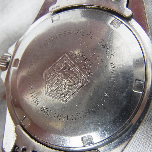 実際に弊社で買取させて頂いた【動作未確認】TAG HEUER/タグホイヤー プロフェッショナル1000 クォーツ 980 013Nの画像 4枚目