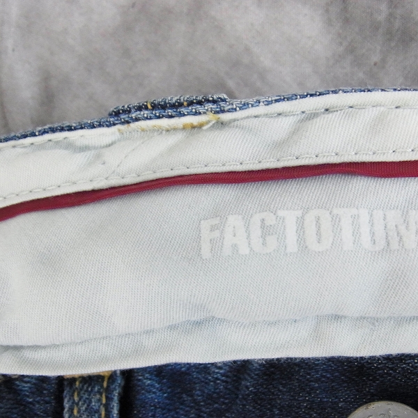 実際に弊社で買取させて頂いたFACTOTUM/ファクトタム ウォッシュ加工 デニムパンツ 01040326/29の画像 6枚目