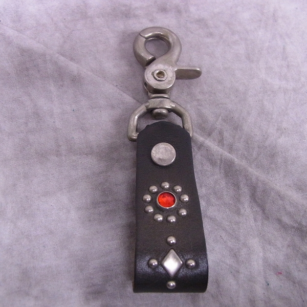 実際に弊社で買取させて頂いたHTC/エイチティーシー　ベルトループ/スタッズレザーキークリップの画像 1枚目