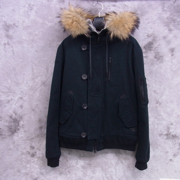 実際に弊社で買取させて頂いたFACTOTUM/ファクトタム リアルファー フード付き N2B アウター/48