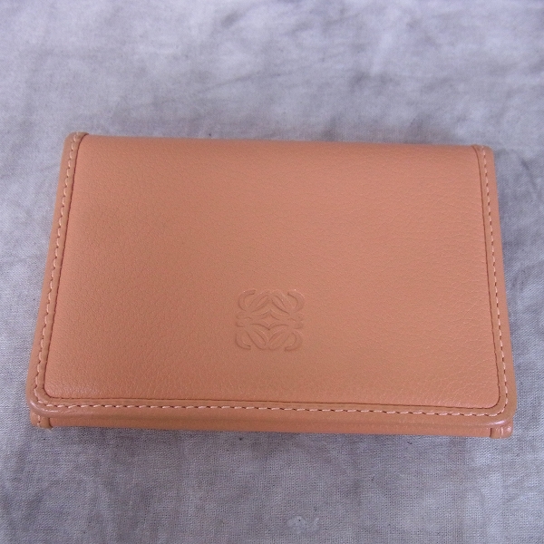 実際に弊社で買取させて頂いたLOEWE/ロエベ レザー 名刺入れ/カードケース