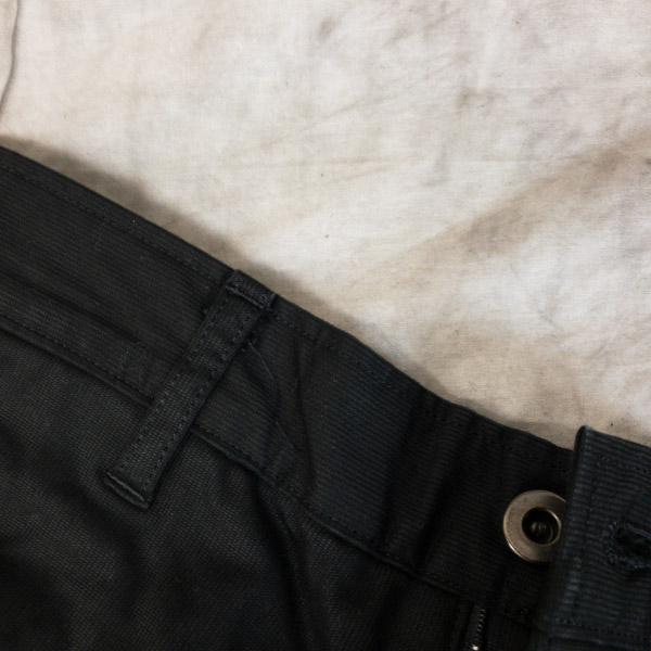 実際に弊社で買取させて頂いたkiryuyrik/キリュウキリュウ クロップドカーゴパンツ ブラック Sの画像 6枚目