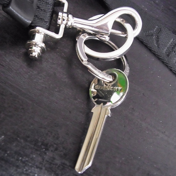 実際に弊社で買取させて頂いたGIVENCHY/ジバンシィ キーネックレス/ネックストラップ キーリングの画像 2枚目