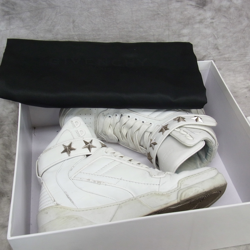 実際に弊社で買取させて頂いたGIVENCHY/ジバンシィ スタースタッズ ハイカットスニーカー/40の画像 8枚目