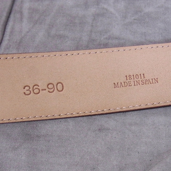 実際に弊社で買取させて頂いたLOEWE/ロエベ レザーベルト スクエア型バックル 36-90の画像 4枚目