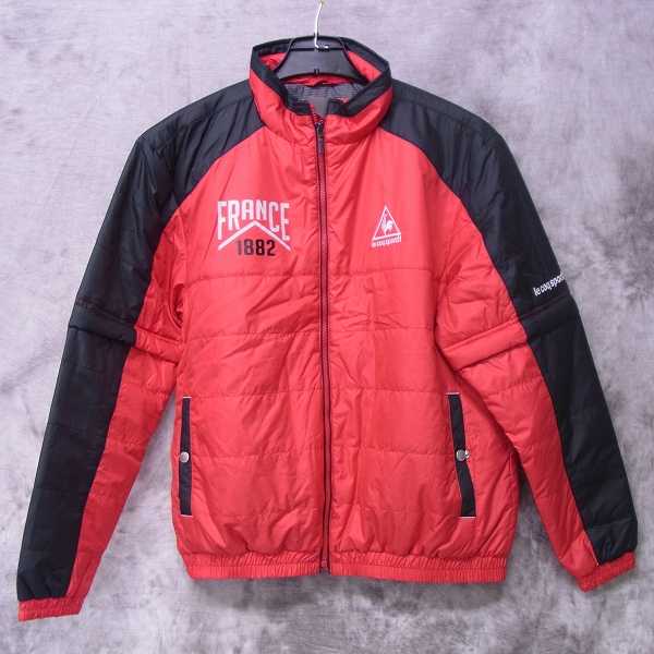 実際に弊社で買取させて頂いたle coq sportif /ルコックスポルティフ ゴルフウェア ジップアップ 中綿ジャケット レッド/L