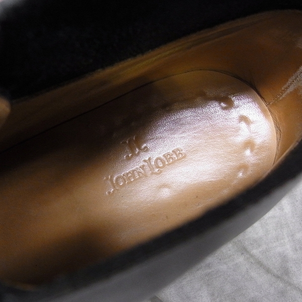 JOHN LOBB/ジョンロブ ROMSEY/ロムゼイ チャッカブーツ ラスト8000 純正シューツリー付き ブラック/6E の買取実績 -  ブランド買取専門店リアクロ