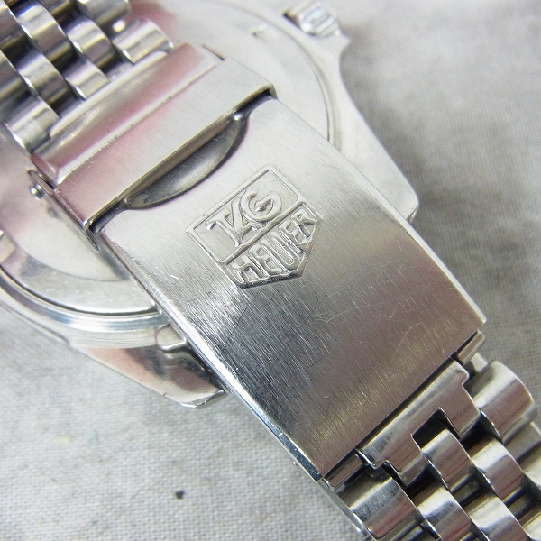 実際に弊社で買取させて頂いた【動作未確認】TAG HEUER/タグホイヤー プロフェッショナル1000 クォーツ 980 013Nの画像 2枚目