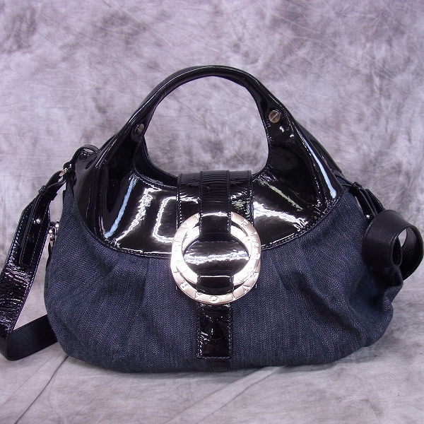 実際に弊社で買取させて頂いたBVLGARI/ブルガリ チャンドラ パテントレザー×デニム 2WAY ショルダー ハンドバッグ