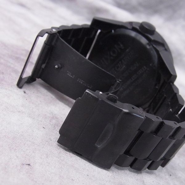 実際に弊社で買取させて頂いたNIXON/ニクソン CORPORAL SS オールブラック 腕時計/A346-001【動作未確認】の画像 2枚目