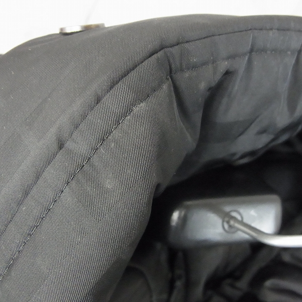 実際に弊社で買取させて頂いた【ネーム入り】BURBERRY/バーバリーロンドン ダウンジャケット フード付/Lの画像 8枚目