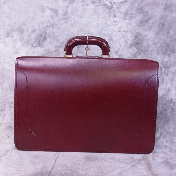 実際に弊社で買取させて頂いたBROOKS BROTHERS/ブルックスブラザーズ　ダレスバッグ レザー 英国製の画像 1枚目