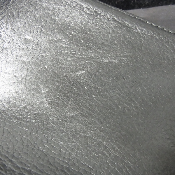 実際に弊社で買取させて頂いたA&G/エーアンドジー 1ZIP ウォレット フレアパッチ/クロスボタンの画像 5枚目