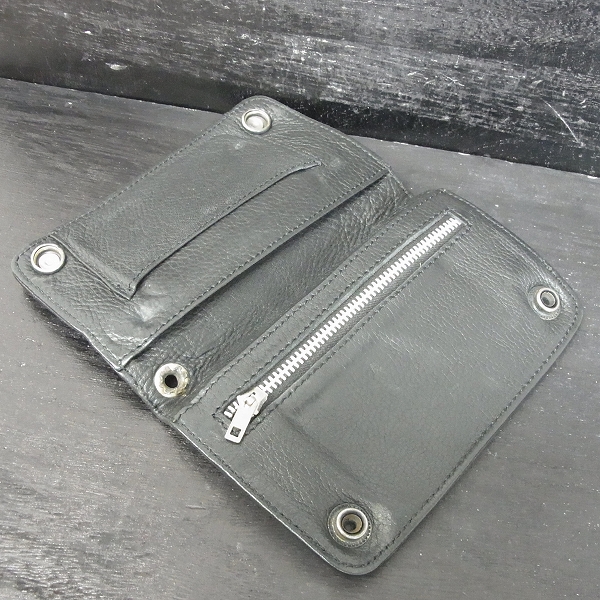 実際に弊社で買取させて頂いたA&G/エーアンドジー 1ZIP ウォレット フレアパッチ/クロスボタンの画像 2枚目