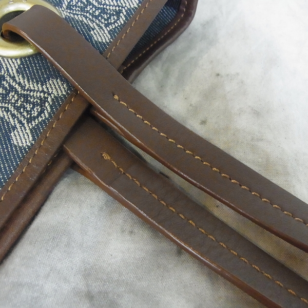 実際に弊社で買取させて頂いたCELINE/セリーヌ マカダム柄 デニム キャンパス トートバッグの画像 6枚目