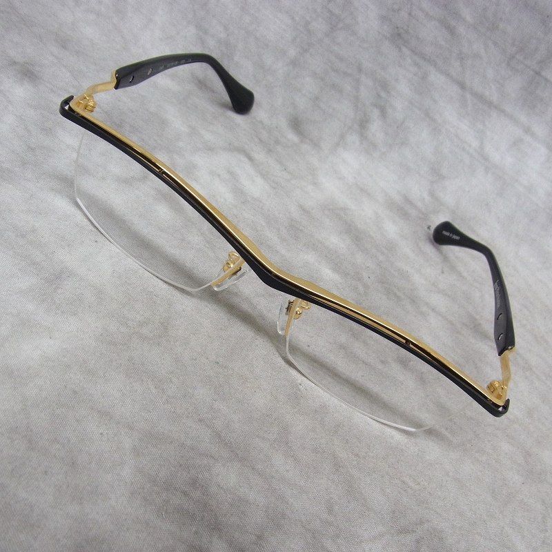 実際に弊社で買取させて頂いたless than human/レスザンヒューマン ハーフリム 度なし SABI/サビ メガネ