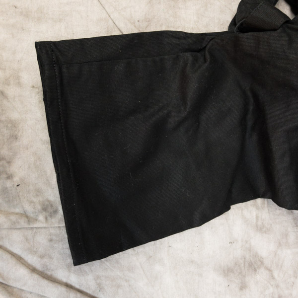実際に弊社で買取させて頂いたkiryuyrik/キリュウキリュウ クロップドカーゴパンツ ブラック Sの画像 7枚目