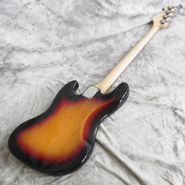 実際に弊社で買取させて頂いた★BUSKERS バスカーズ Jazz Bass ジャズベタイプ エレキベースの画像 1枚目