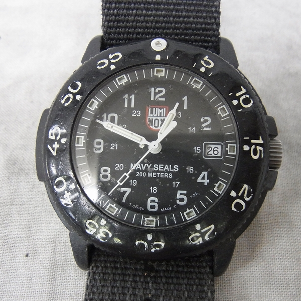 実際に弊社で買取させて頂いたLUMINOX/ルミノックス ネイビーシールズ ダイバーズ 腕時計/ウォッチ 初期 3001【動作未確認】