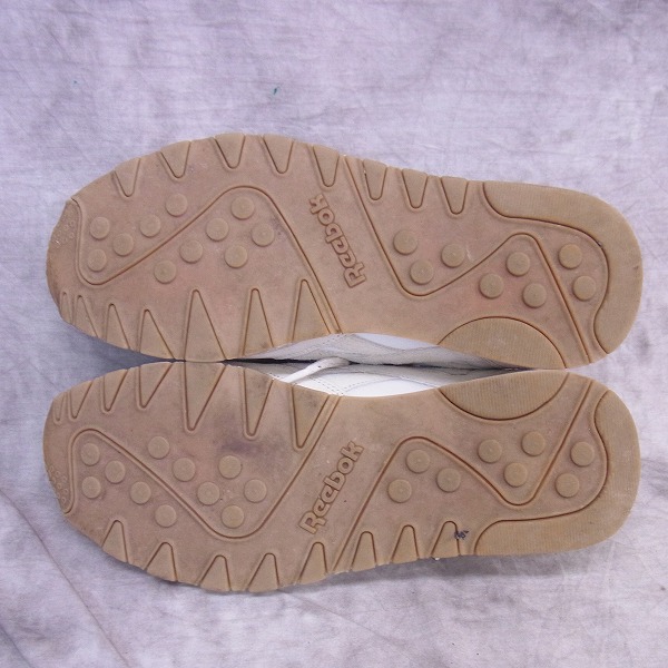 実際に弊社で買取させて頂いたReebok×MAISON KITSUNE/リーボック×メゾンキツネ スエード スニーカー V69742/29の画像 2枚目