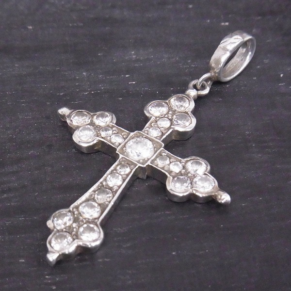 実際に弊社で買取させて頂いたLoree Rodkin/ローリーロドキン ミディアム ゴシッククロスペンダント