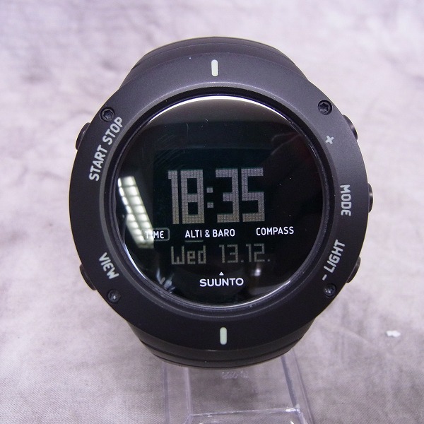 実際に弊社で買取させて頂いたSUUNTO/スント CORE/コア ULTIMATE BLACK 腕時計/SS021371000 の画像 1枚目