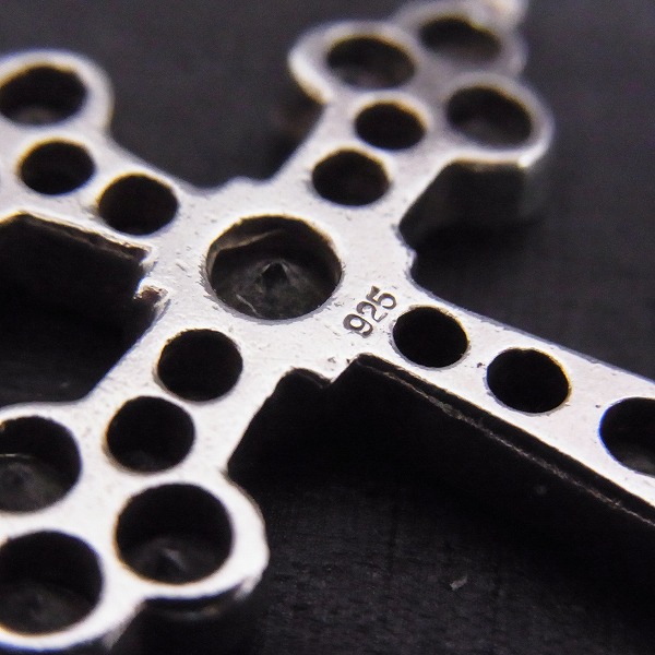 実際に弊社で買取させて頂いたLoree Rodkin/ローリーロドキン ミディアム ゴシッククロスペンダントの画像 4枚目