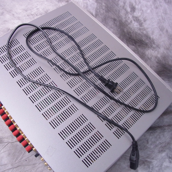 実際に弊社で買取させて頂いた【ジャンク】DENON AVサラウンドアンプ プレミアムシルバー AVC-3808の画像 3枚目