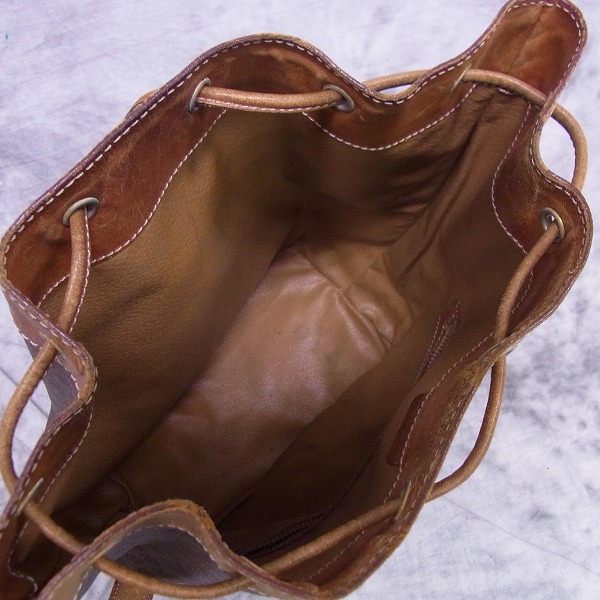 実際に弊社で買取させて頂いたCELINE/セリーヌ レザーショルダーバッグ マガダム/総柄の画像 4枚目