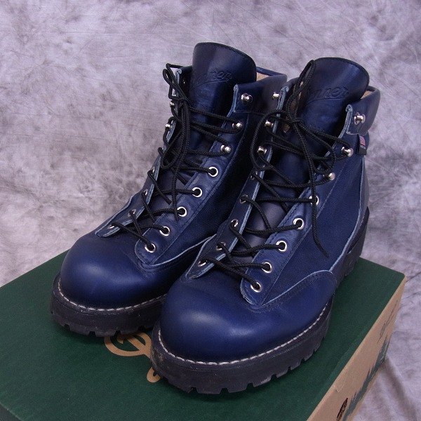 実際に弊社で買取させて頂いたDanner/ダナー DANNER Light/ダナーライト3 H INK 33235/US-10